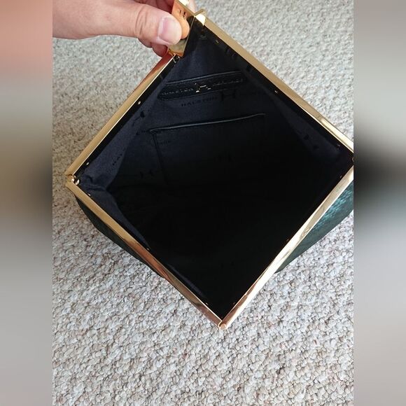 Halston Heritage foldable Frame Clutch in lux weaved green silk - Picture 8 of 15